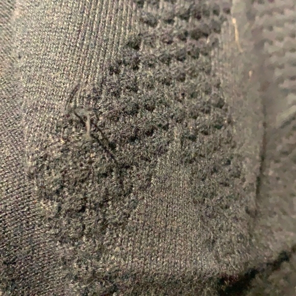 Armani Exchange Beautiful navy blue sweater worn a handful of times. 9/10 - Picture 3 of 4